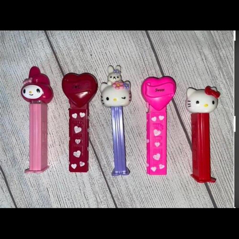 Hello kitty Valentine Peez Lot